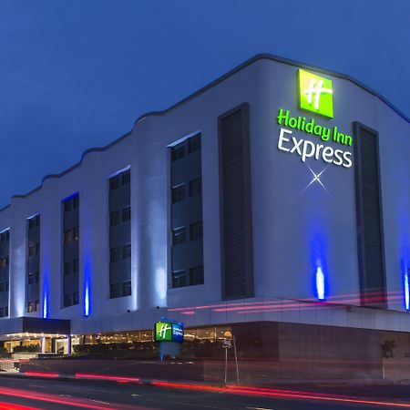 Holiday Inn Express Mexico- Toreo, An Ihg Hotel Экстерьер фото