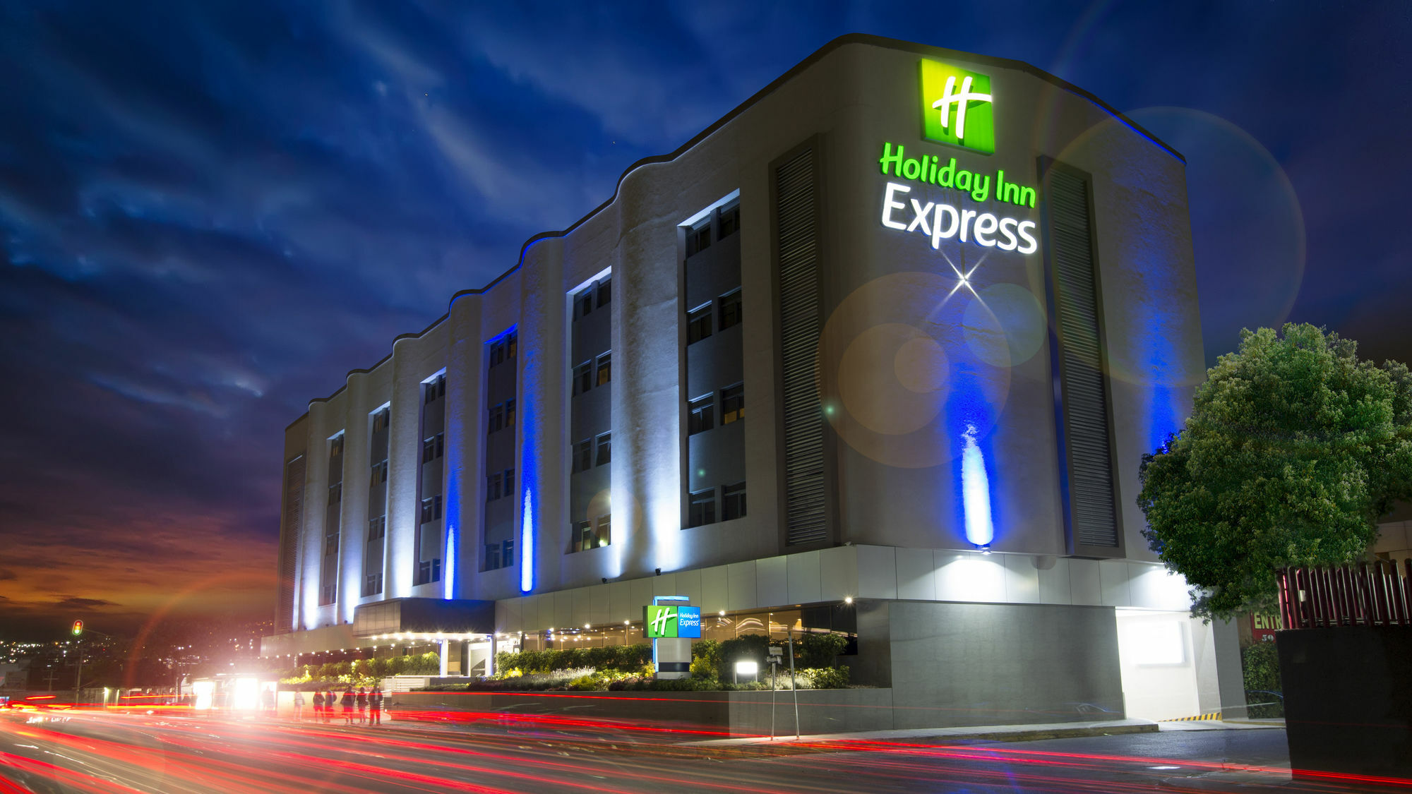 Holiday Inn Express Mexico- Toreo, An Ihg Hotel Экстерьер фото